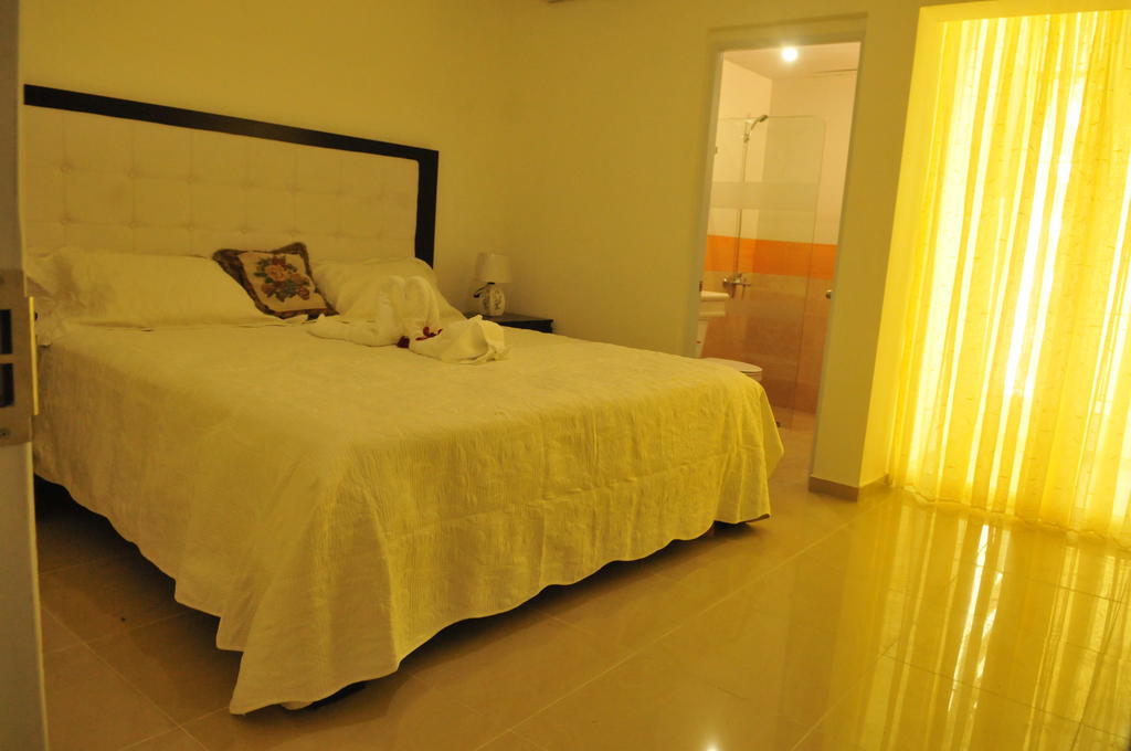Hostal San Francisco De Asis Santo Domingo Exterior foto